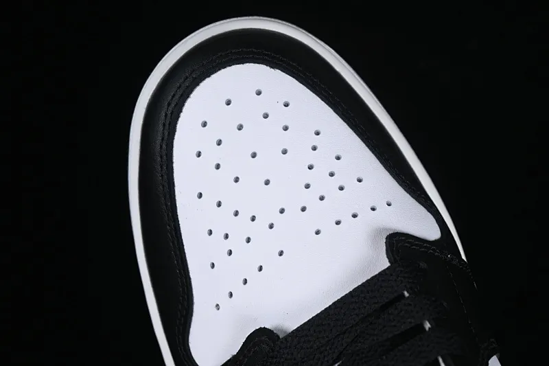 All categories Air Jordan Jordan series basketball shoes Air Jordan 1 Low G version pure original Air Jordan 1 Low AJ1 Joe 1 mint black and green low-top cultural basketball shoes 553558-131